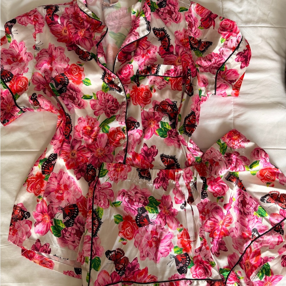 Victoria's Secret Pink Floral & Butterfly Satin Pajama Set